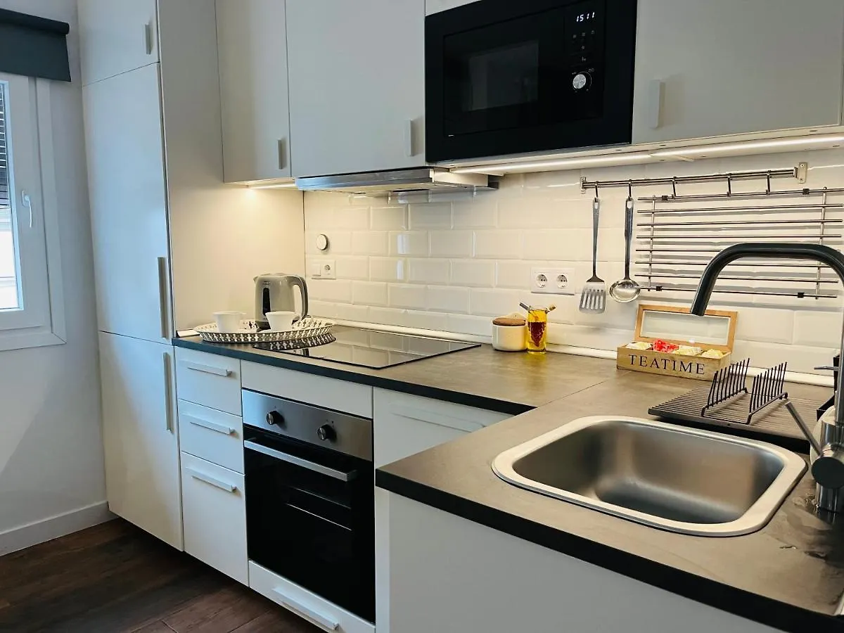 Petit Apartment Los Remedios Севилья