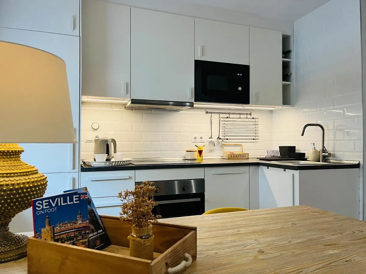 Petit Apartment Los Remedios Севилья